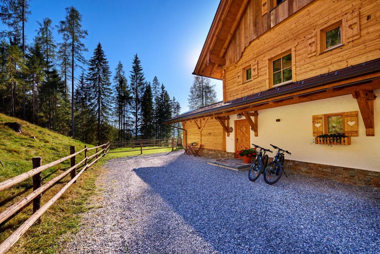 Chalets Almidylle ซังต์ มาร์ติน อัม เทนเนนเกอเบียร์เกอ ภายนอก รูปภาพ